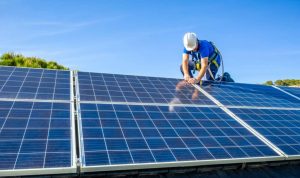 Installation et mise en production des panneaux solaires photovoltaïques à Ay